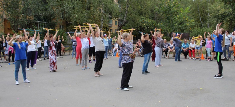 Йога, шахматы, гимнастика и экскурсии: расписание занятий проекта «Активное долголетие» в Липецке на сентябрь